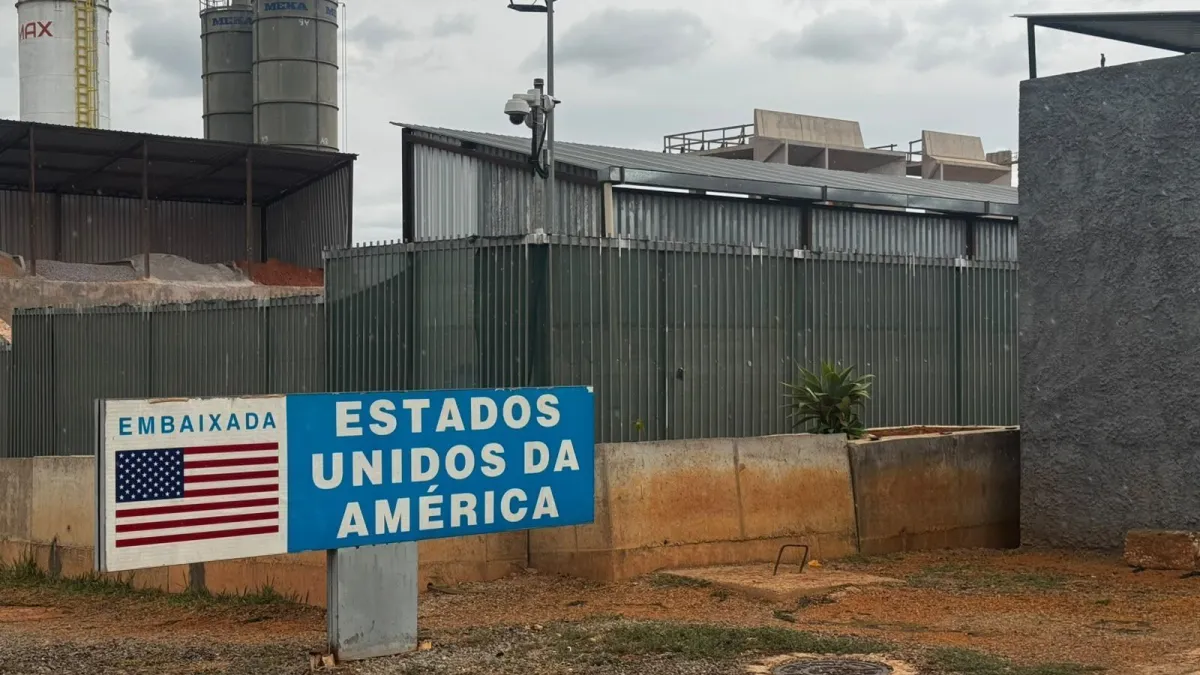 EUA adotam home office para funcionários no Brasil por segurança